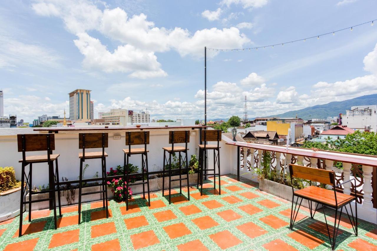 Oyo 1093 De Nawarat Chiang Mai Boutique Apartment Экстерьер фото