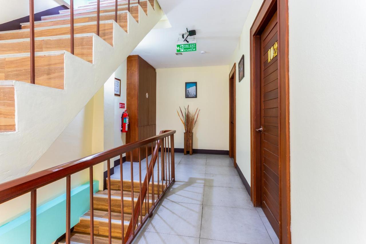 Oyo 1093 De Nawarat Chiang Mai Boutique Apartment Экстерьер фото