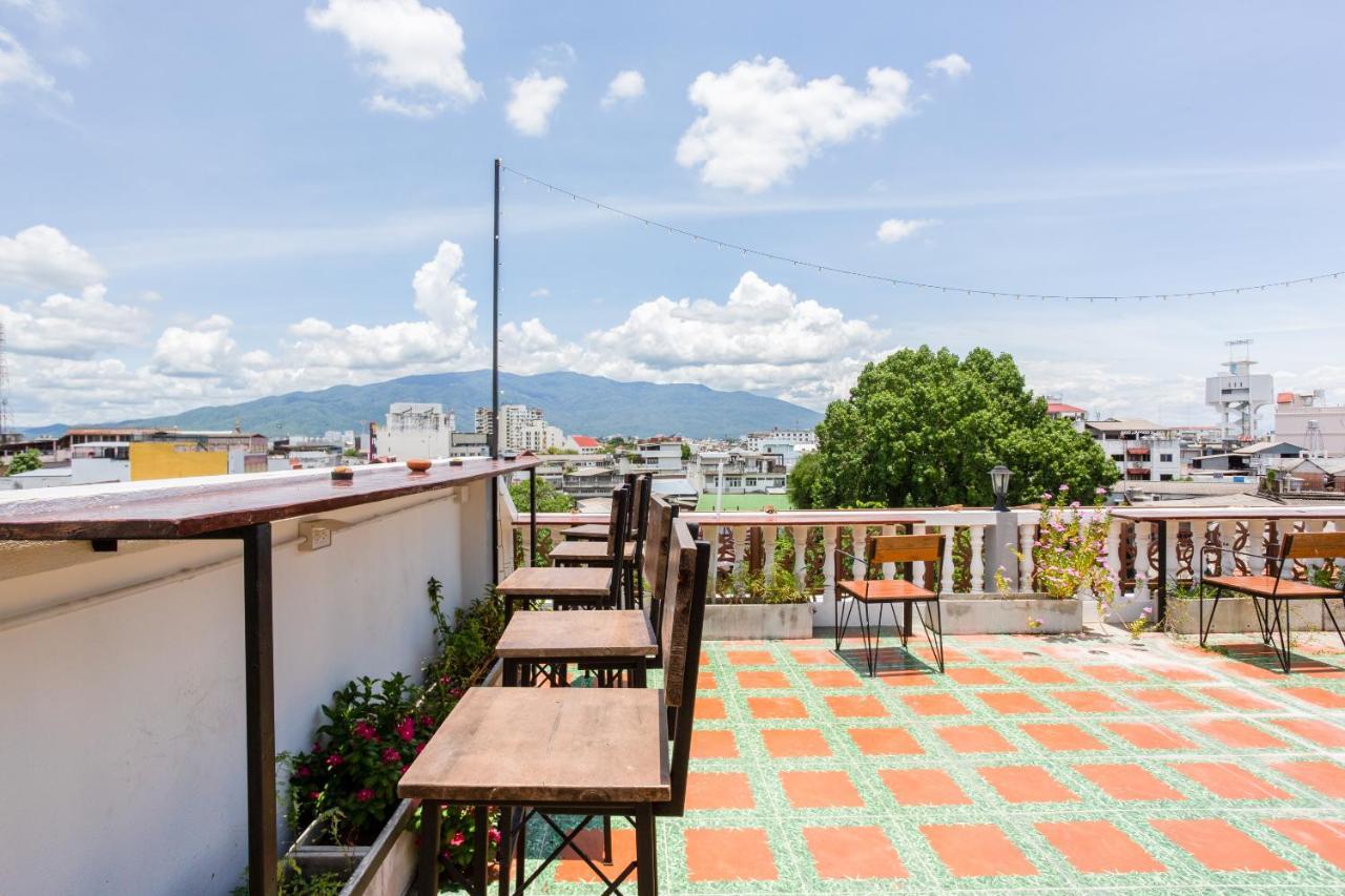 Oyo 1093 De Nawarat Chiang Mai Boutique Apartment Экстерьер фото