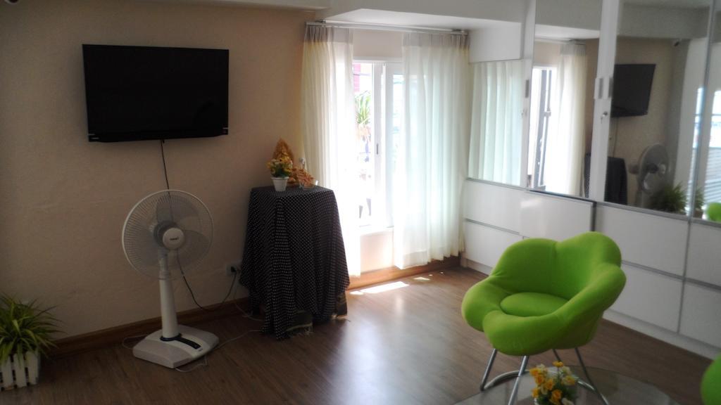 Oyo 1093 De Nawarat Chiang Mai Boutique Apartment Экстерьер фото